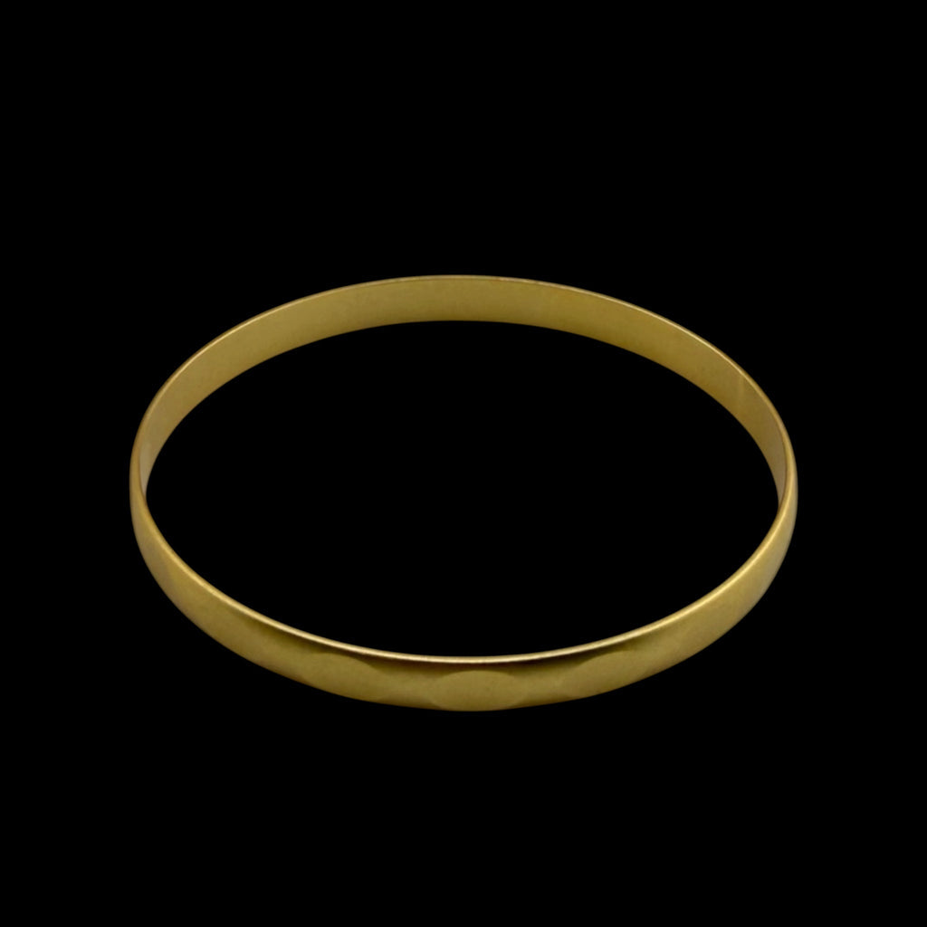 Vintage Hammered Medium Gold Bangle